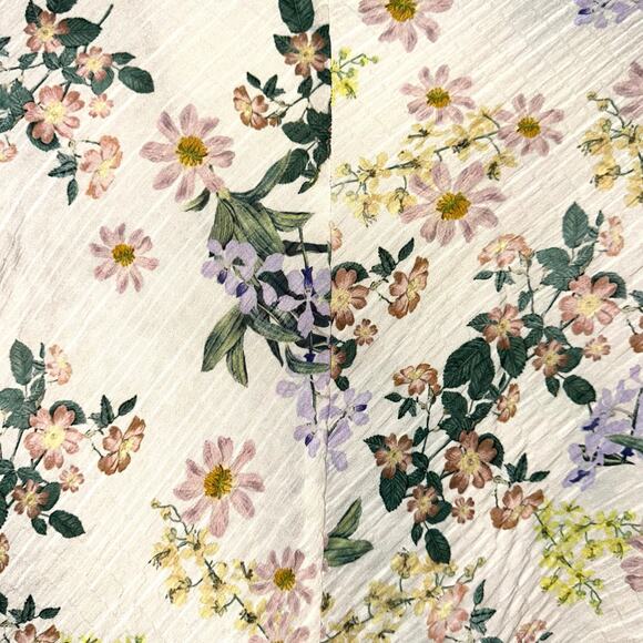 Zara Textured Cream Floral Long Sleeve Sheer Blouse Size Small - Picture 10 of 16